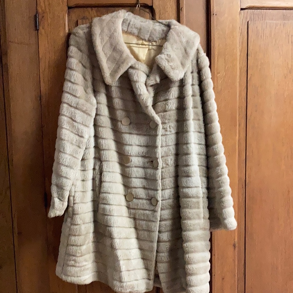 Faux Fur Overcoat-Vintage Style